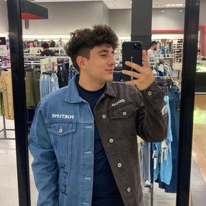 Meet your Posher, Nicolas